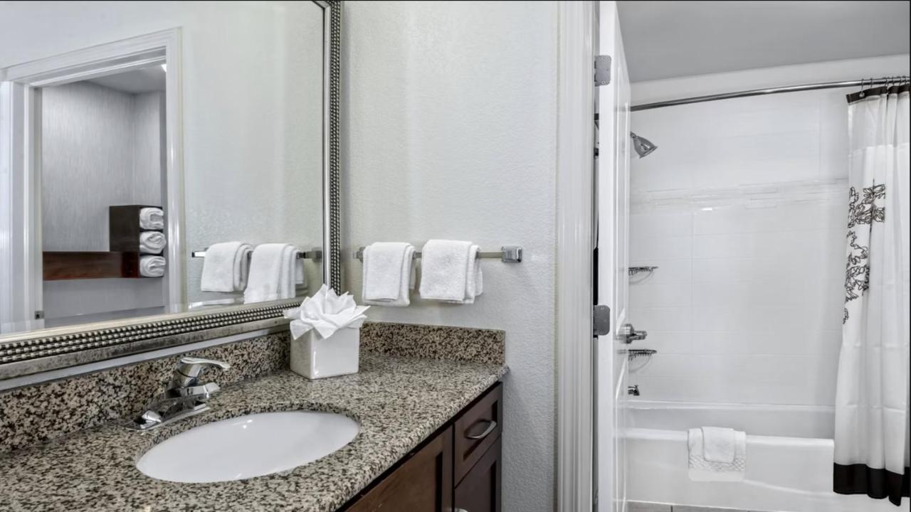 Residence Inn By Marriott San Antonio Seaworld / Lackland מראה חיצוני תמונה