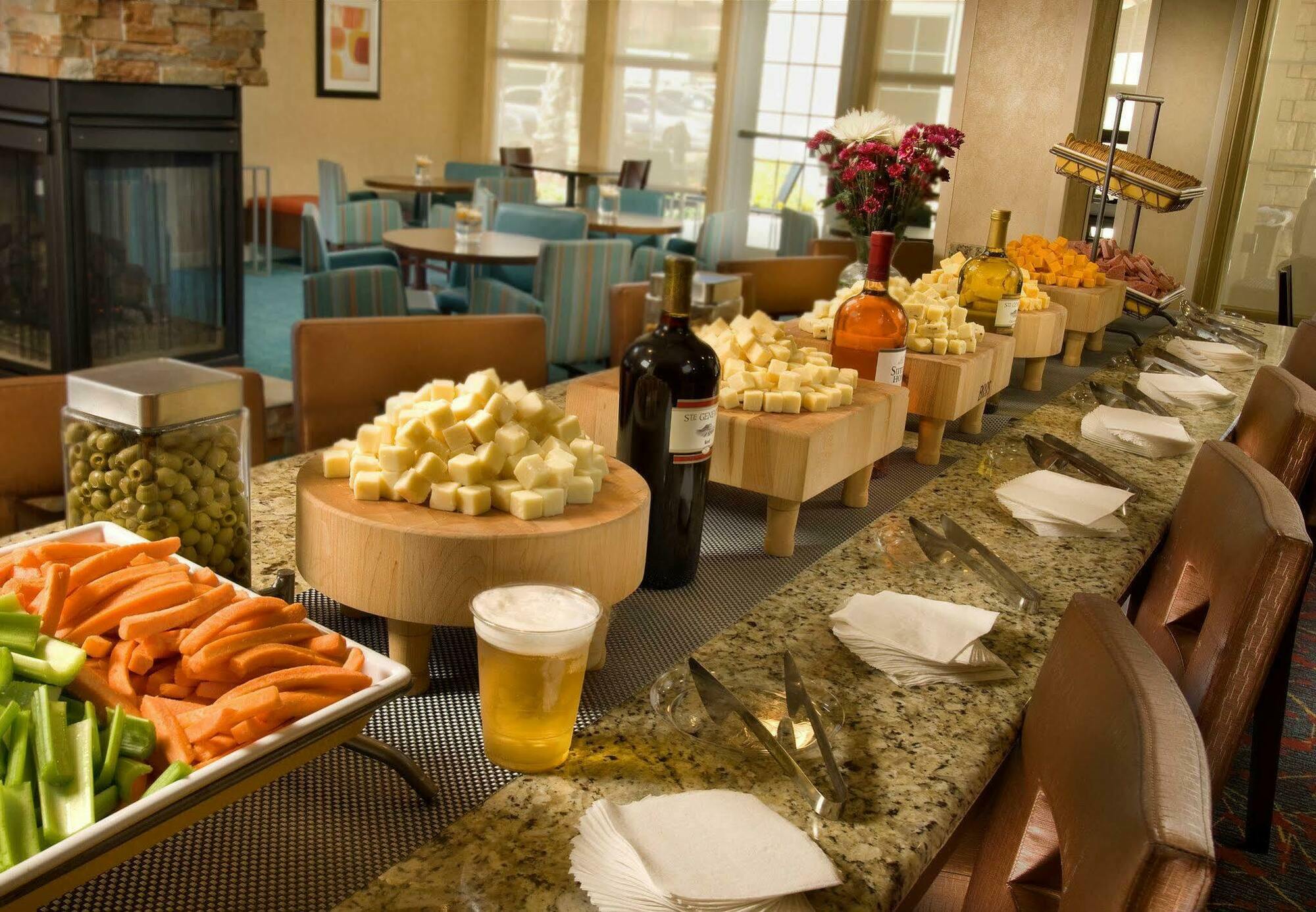 Residence Inn By Marriott San Antonio Seaworld / Lackland מסעדה תמונה